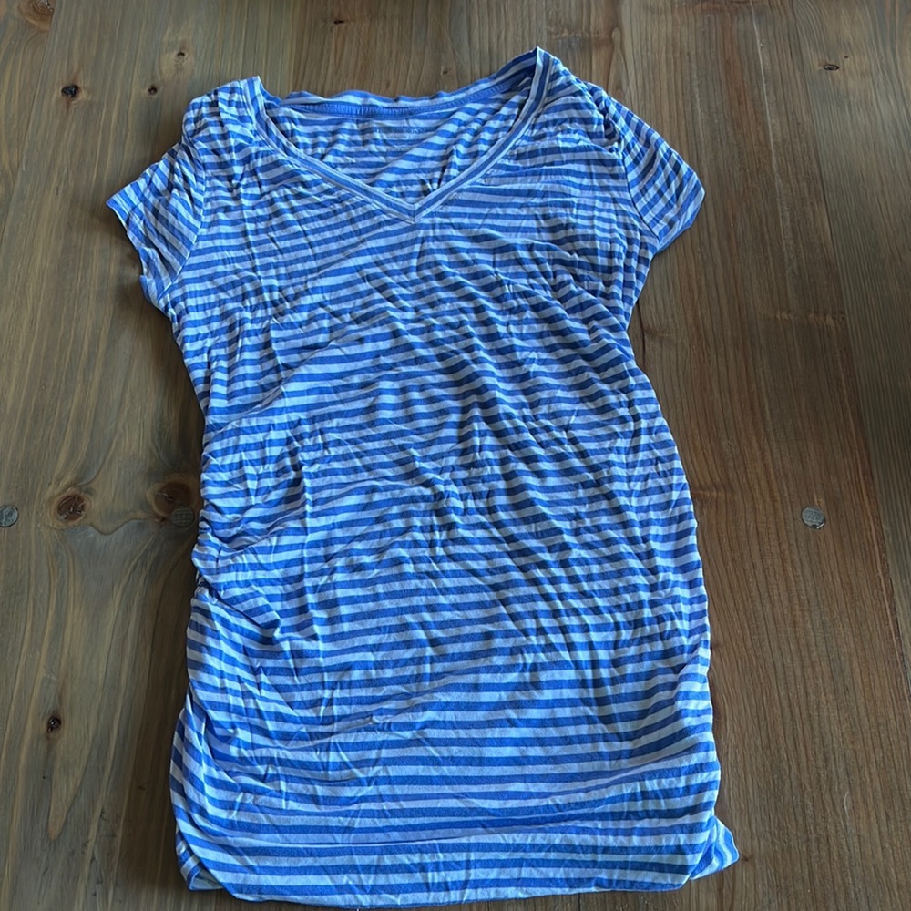 Maternity shirt